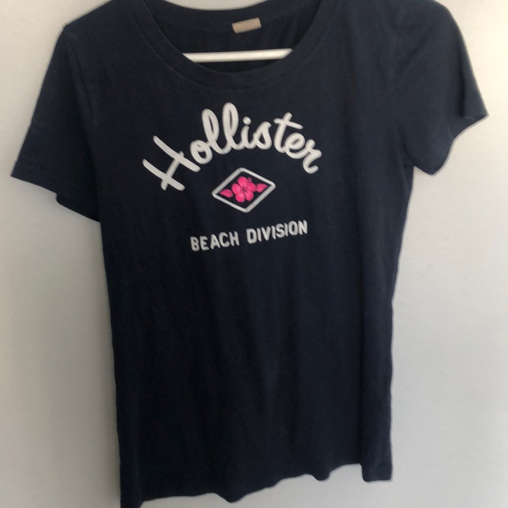 Hollister shirt